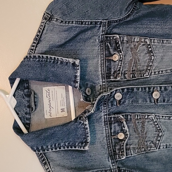 Aeropostale women's distressed jean jacket M - Picture 2 of 12